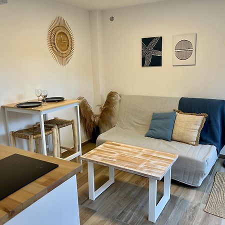 Studio With Private Car Park And Air Con 발본 외부 사진