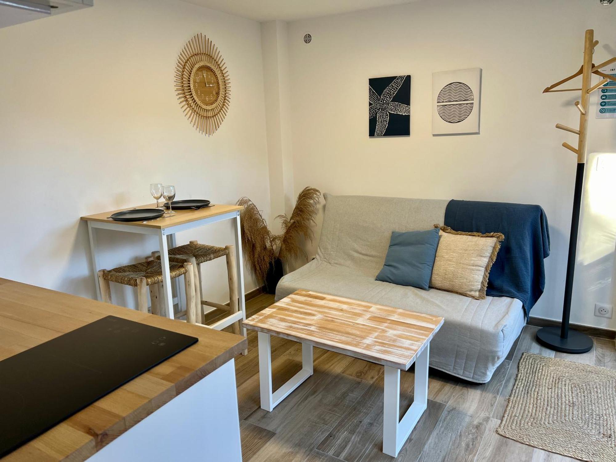 Studio With Private Car Park And Air Con 발본 외부 사진